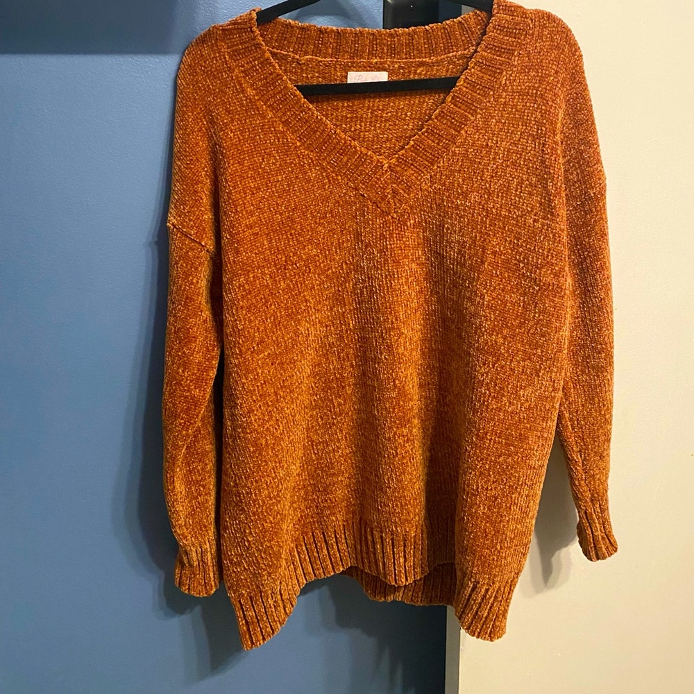 Pink Lily Without a doubt Brown chenille sweater